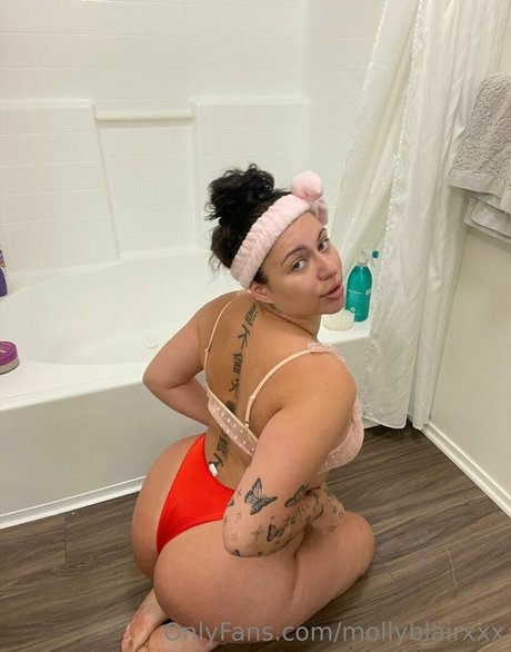 mollyblairxxx adult star photos