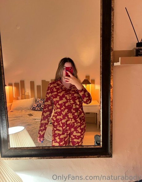 mervedamla model erotic gallery