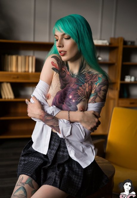 Hellyrite model pretty galleries