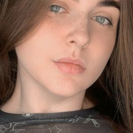 Daria Ladushek perfect actress photos