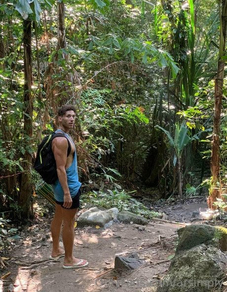 arsimply exclusive actress img