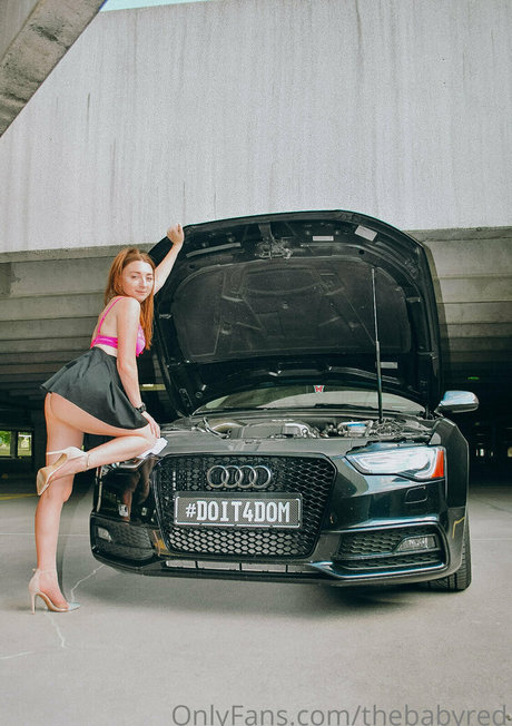 thebabyred hd actress picture