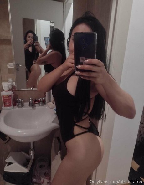 afroditafree model hd photo