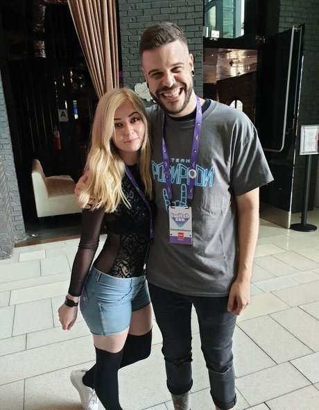 Purrluna star hd gallery