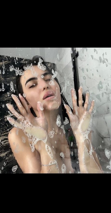 Shaxati nice actress photo