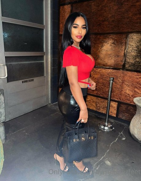 ayishadiazfeet pornstar nice pic