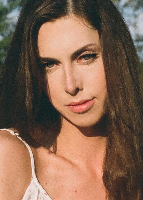 Cameron Blake model xxx photos