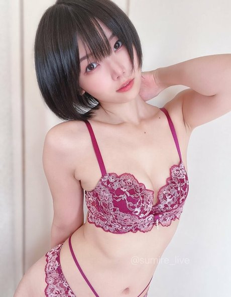 sumire live adult model images