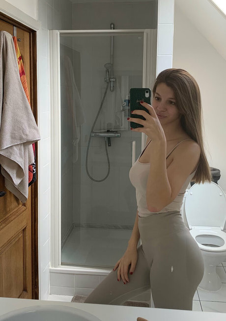 lovvejane pornstar free img