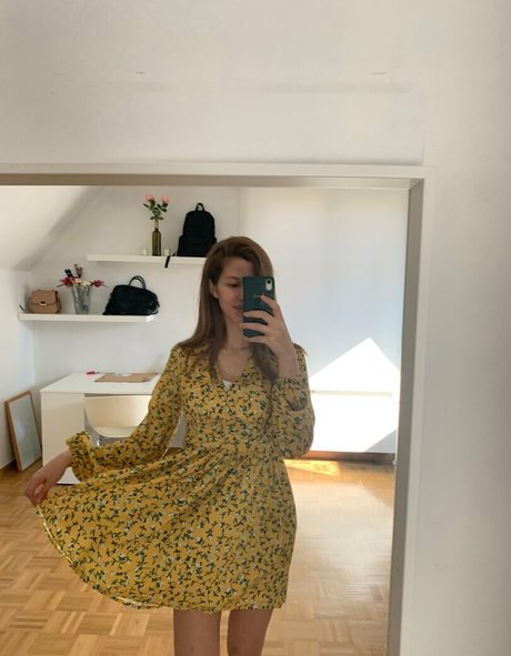 lovvejane pretty pornstar pic