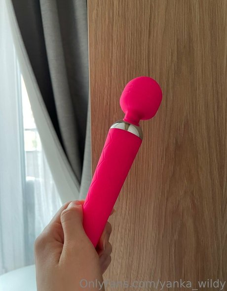 Yanka Wildy pretty star pic