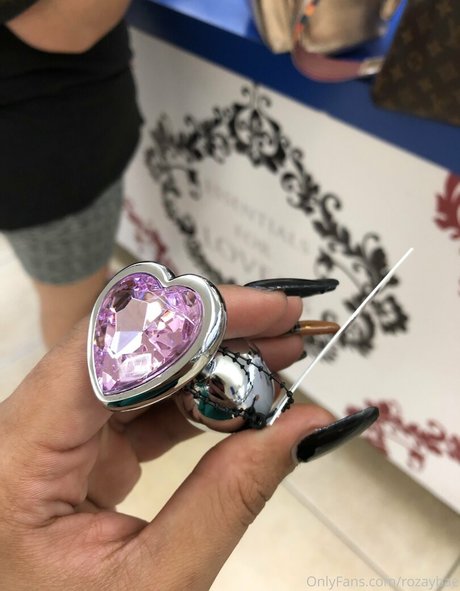 rozaybae nice pornstar photos