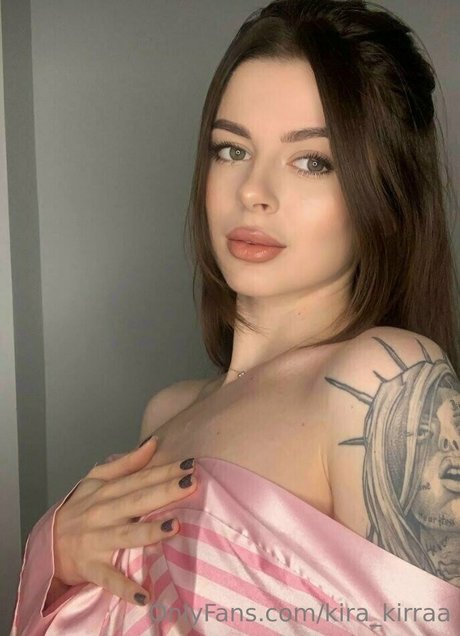 kira kirraa sexy actress image