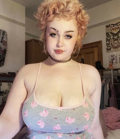 milabloomoo erotic actress gallery