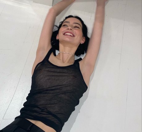 Meadow Walker model nudes image