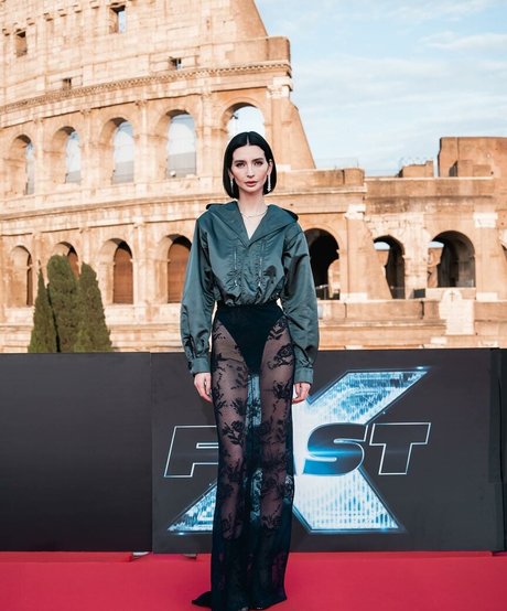 Meadow Walker pretty pornstar photo