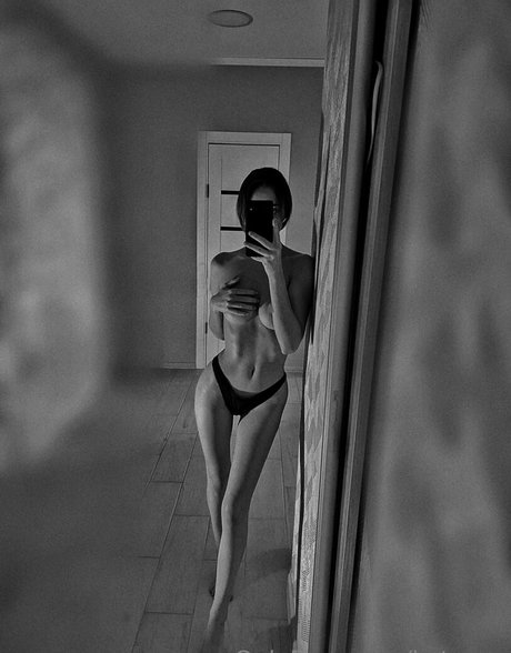 katecox model porn photos