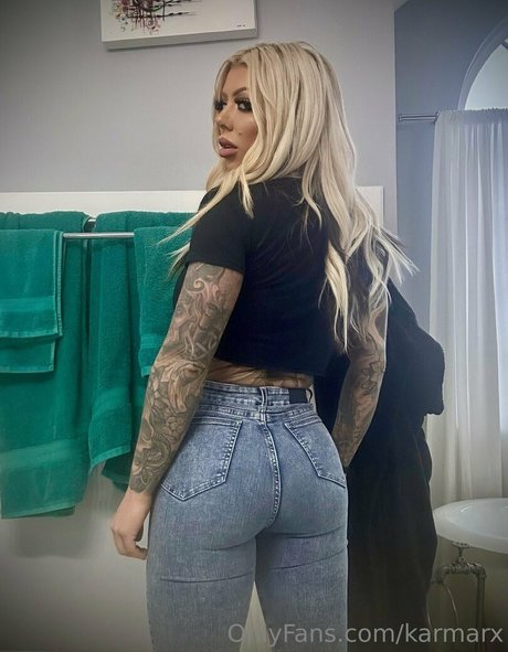 karmarx perfect model img