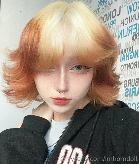 imhorndoll sexy actress image