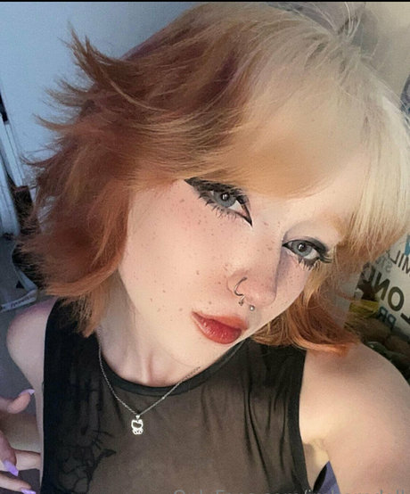 imhorndoll model pretty pics