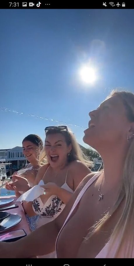 Katelyn Scannell star pornographic images