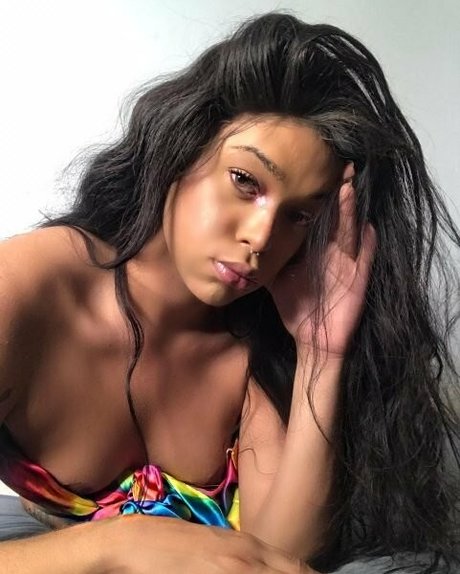 transsohot star nude pics