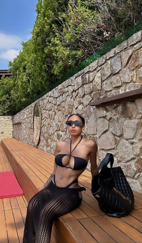 Paola Henriquez sex actress images