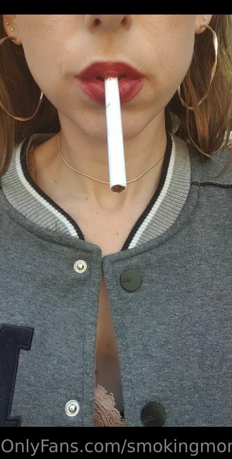 smokingmom nudes star pics