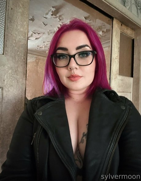 sylvermoon sex actress photos