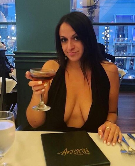 Gypsy Gemma pornstar hot img