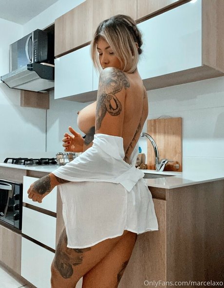 marcelaxo star beautiful image