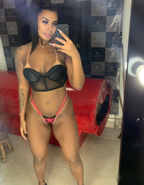 Evelyn Souza pornstar erotic pic