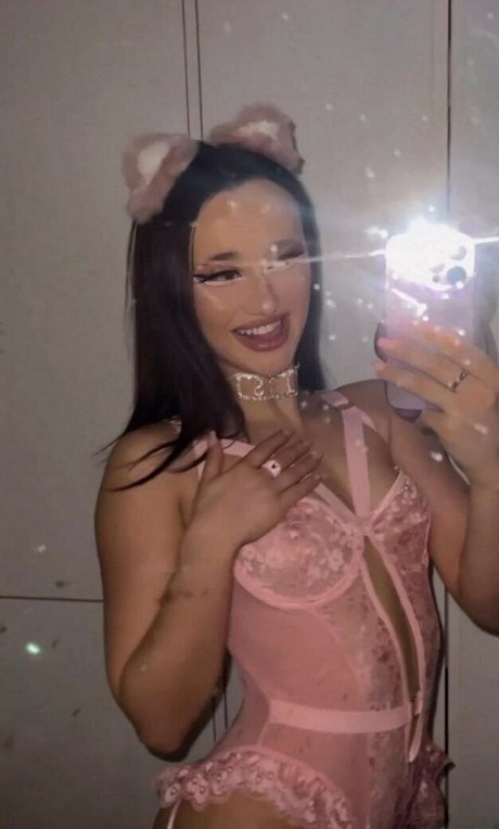 vv sailor moon vv model free galleries