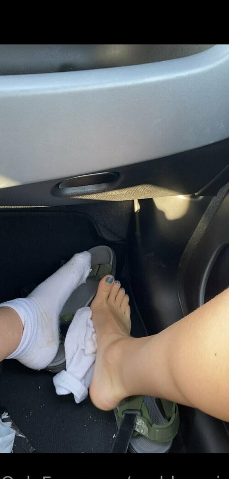 goddessgigantic hd model photo