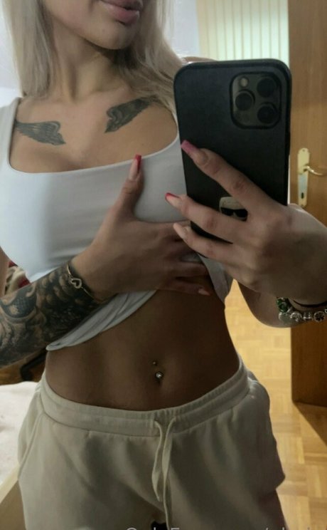 glxriq pornstar pretty image