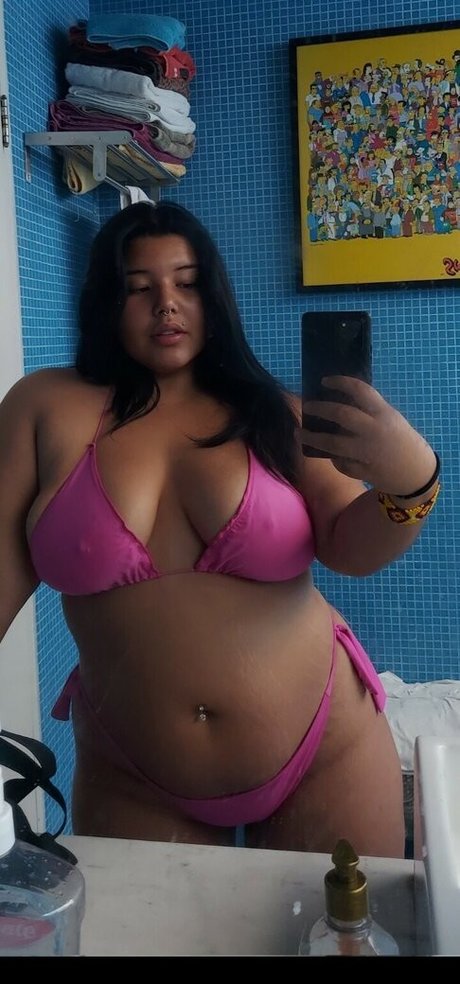 viivenuz nudes actress images