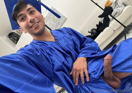 maxfillss hot star galleries