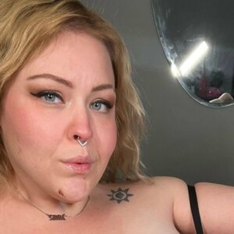 mcjigglezzz hot pornstar images