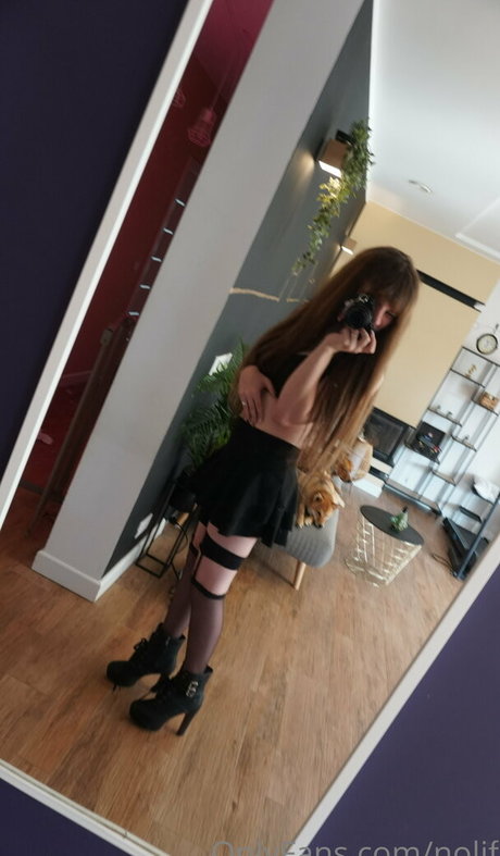 NOLIF sex actress photo