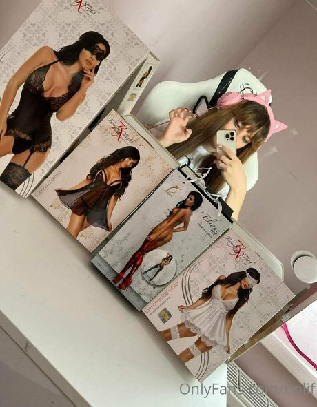 NOLIF sexy star image