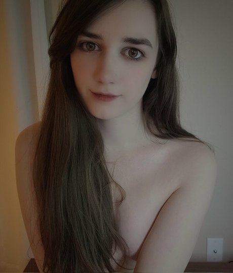 MFC Kitty hd pornstar pictures