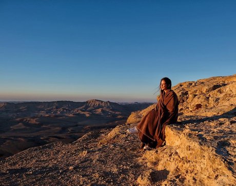 Effy Palarya actress images