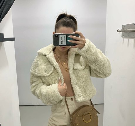 Effy Palarya porn model picture