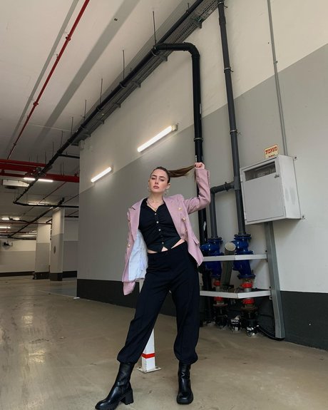 Effy Palarya xxx model pictures