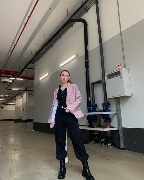 Effy Palarya Profile pic