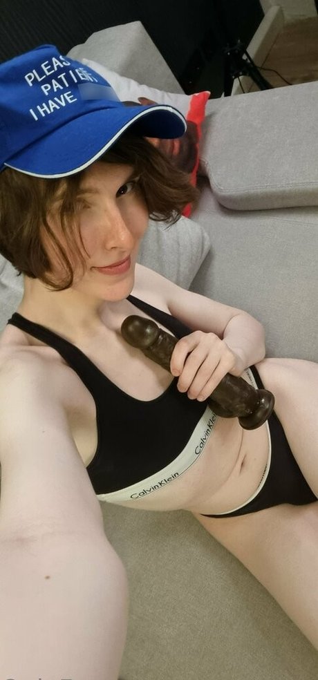 mementomarly hot model pic