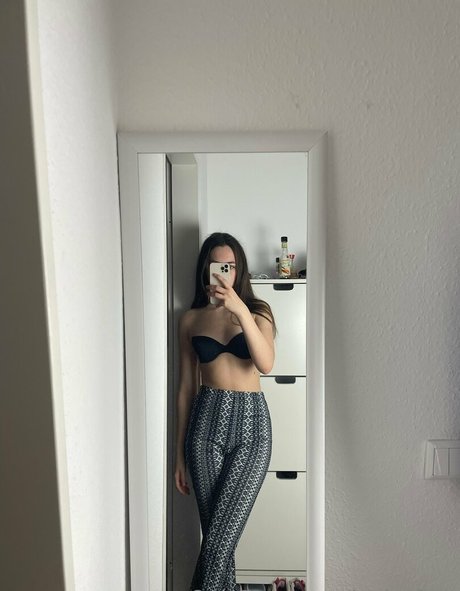 leyla free pornstar beautiful pic