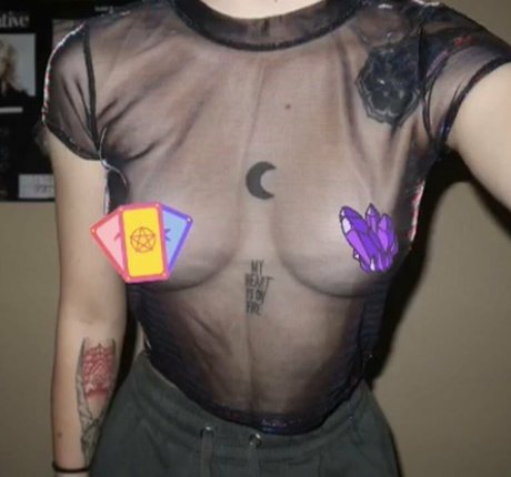 Kailee Morgue art actress photos