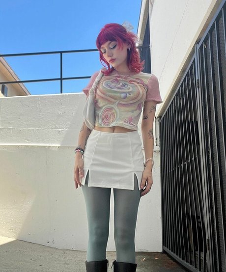 Kailee Morgue exclusive star image