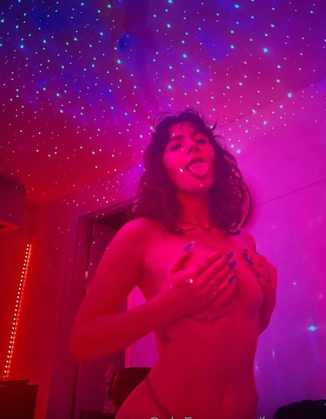 keepers model top pics